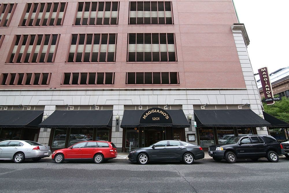 Maggiano's Little Italy photo 5