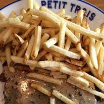 Petit Trois main photo