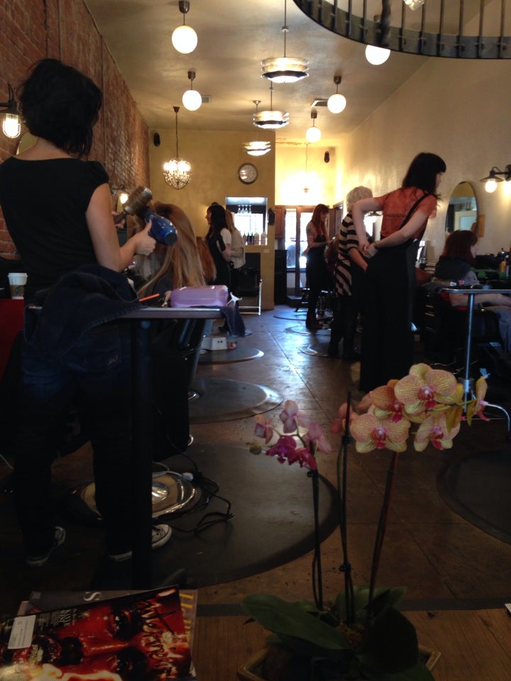 Heretic Salon main photo