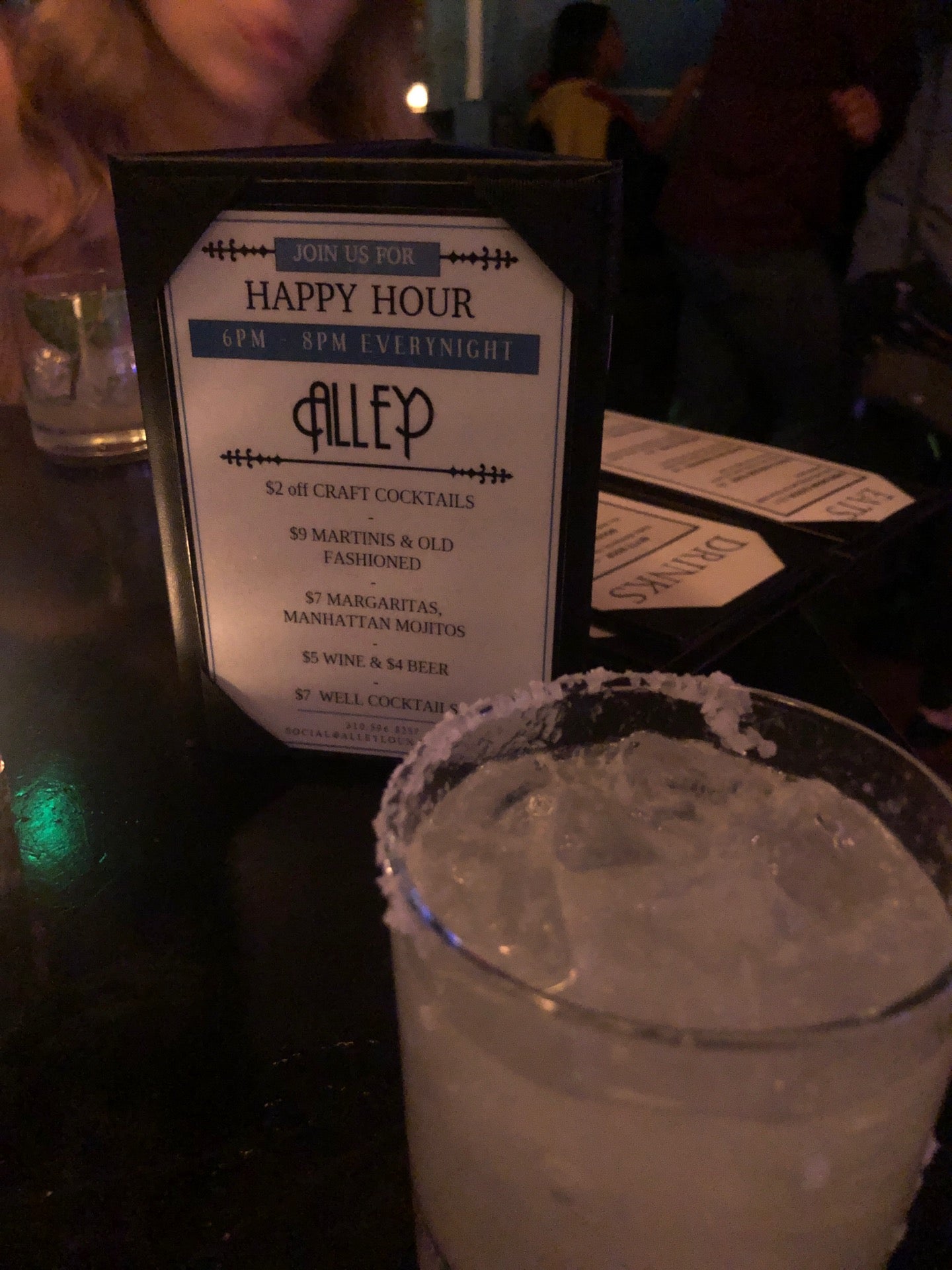 Alley Lounge main photo