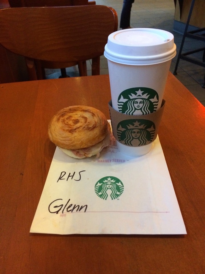 Starbucks Coffee photo 5